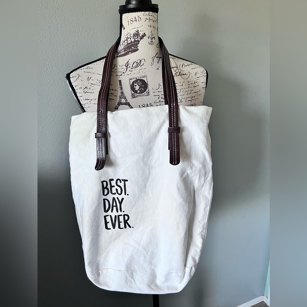 Stampin Up canvas Bag White Tote says “ Best day Ever” 2015